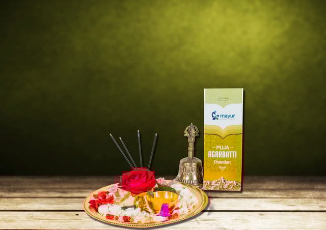 Mayur Puja Agarbatti (Sandalwood, 4pc Pack)